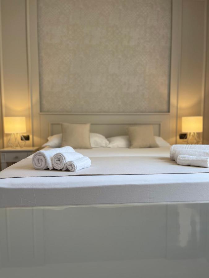 트로페아 Terrazzo Del Borgo B&B 외부 사진